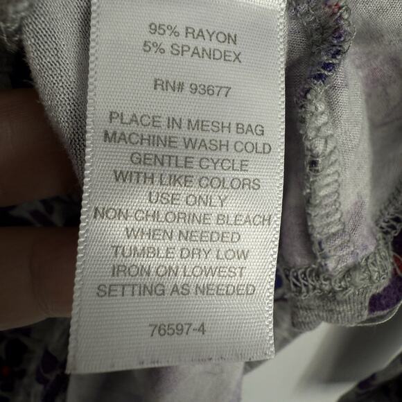 Liz Claiborne Henley top size XL Gray Purple Floral Long Sleeve Pullover - Picture 6 of 9